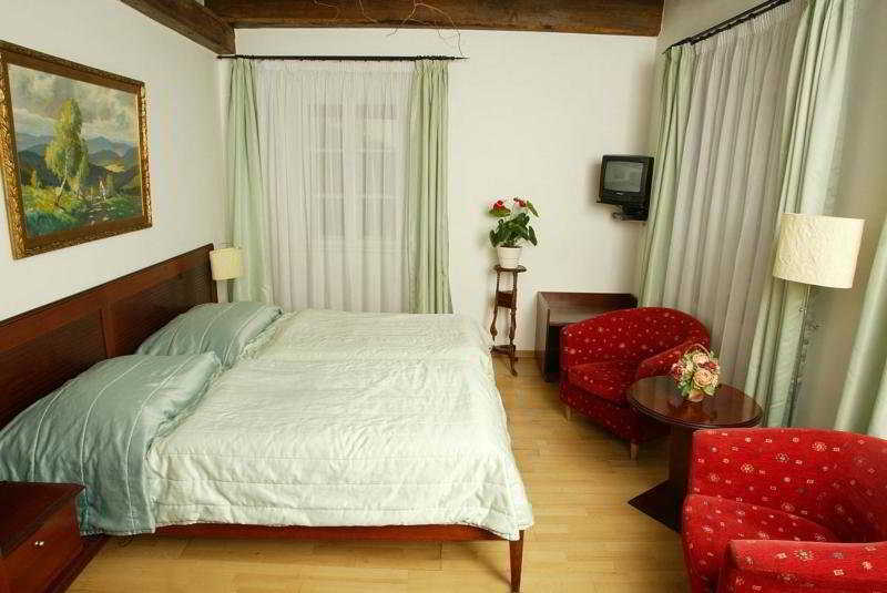 Cerna Liska Hotel Prága Kültér fotó